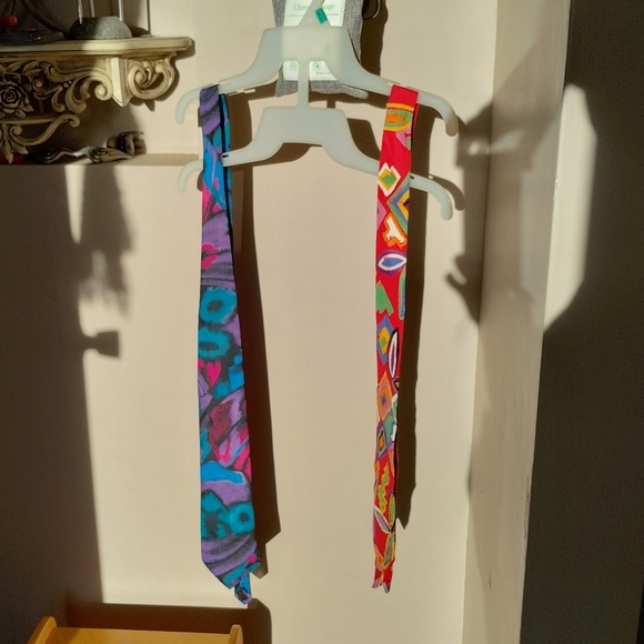 2pc Lot Retro 90s Ties - Picture 2 of 7